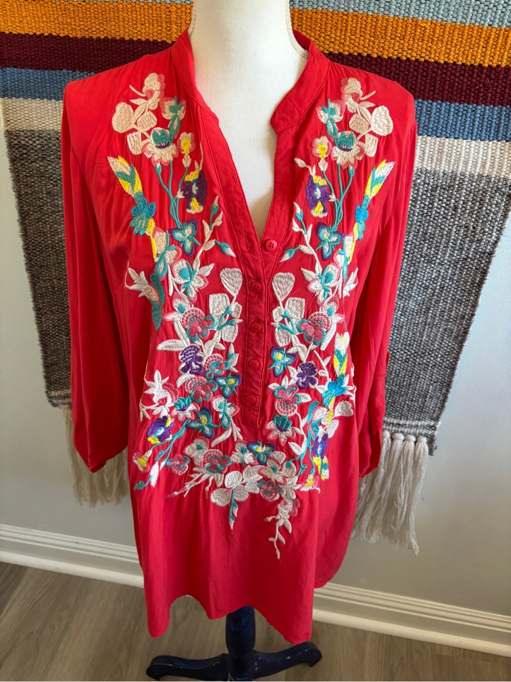 Solitaire Embroidered Floral Tunic